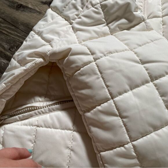 Rebecca Minkoff White Puffer Jacket Size Large - Picture 4 of 8
